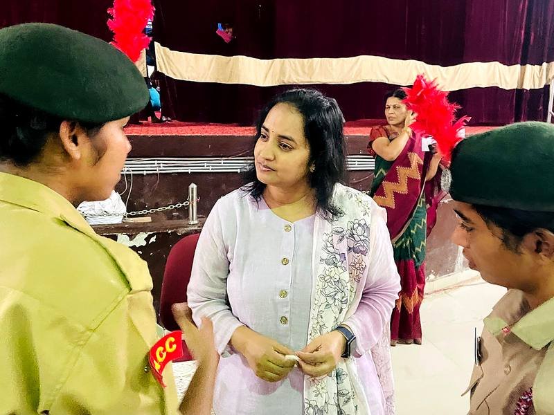 Talking with cadets once the session finished